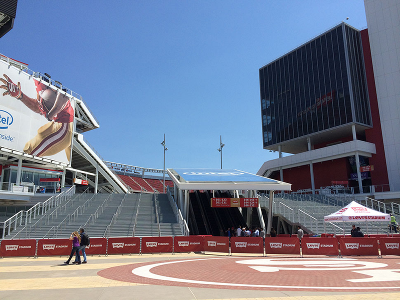 Illustration for article titled Behind the Scenes at the San Francisco 49ers’ New High Tech Stadium